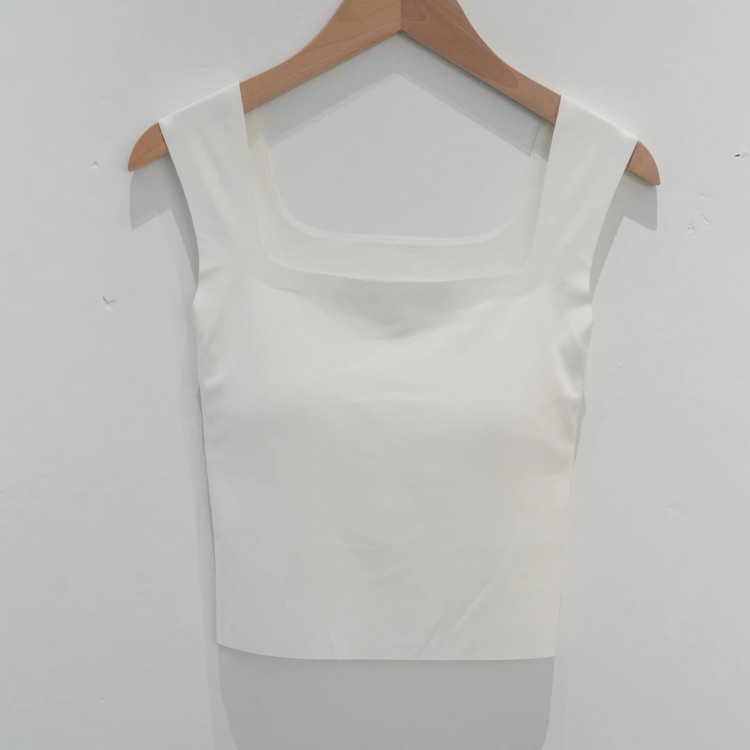 小美好·带胸垫的服服帖帖的不卷边美背背心打底