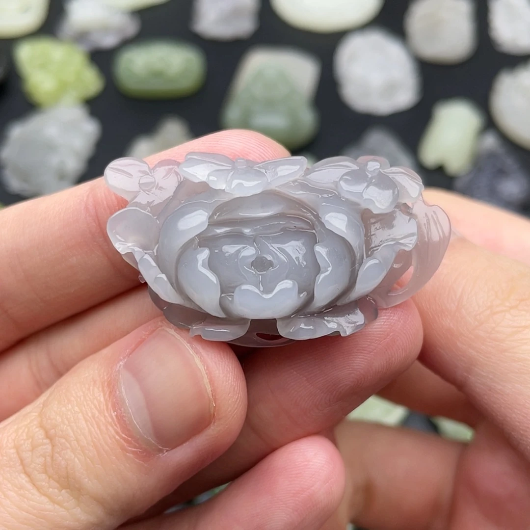 【闪购商品】颈饰未镶嵌和田玉