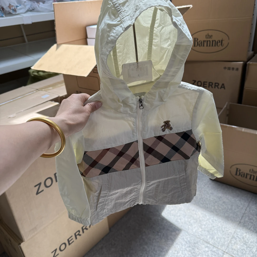 067-韩国男童拼接格子防晒外套5139