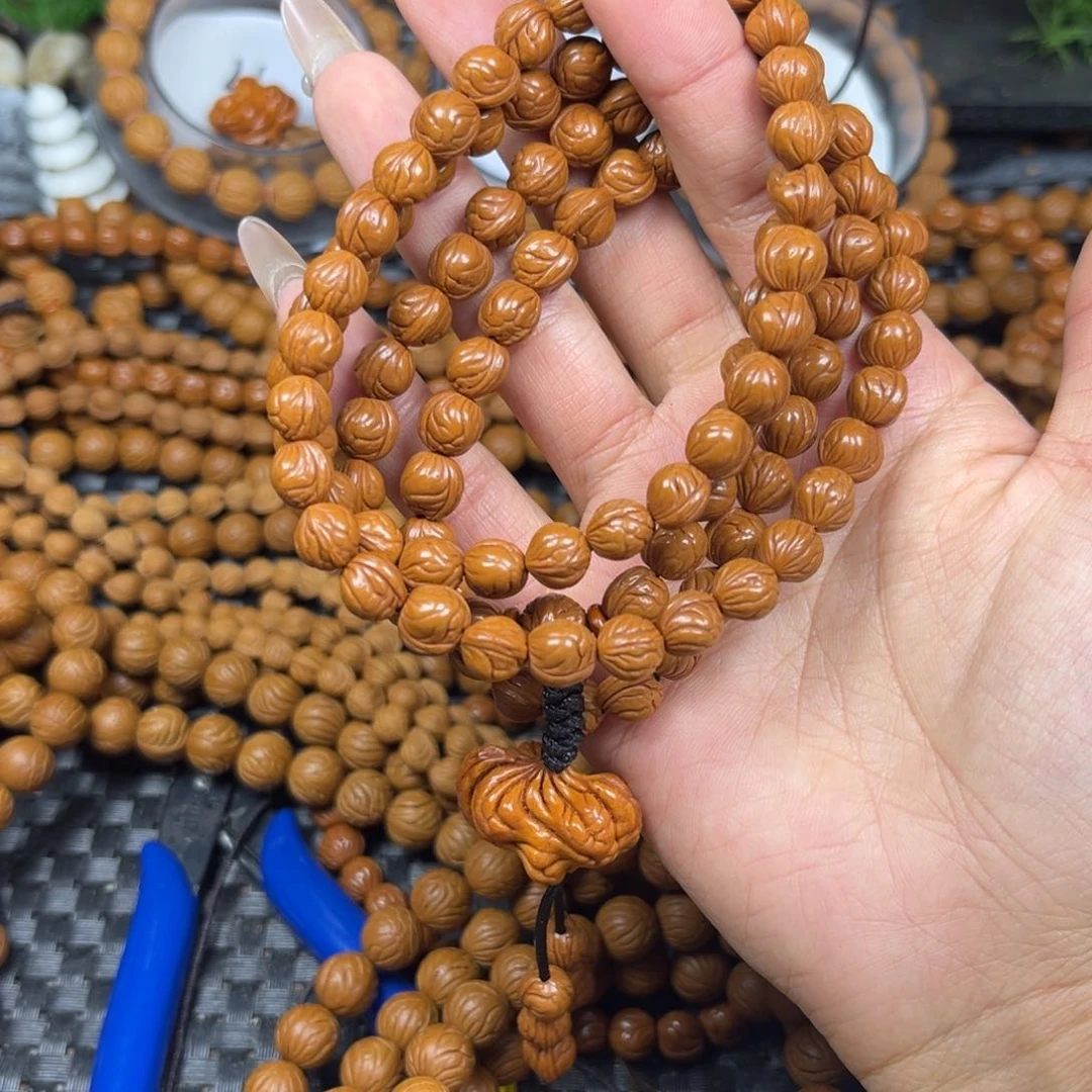 吊坠桃核出****沙桃核脖挂