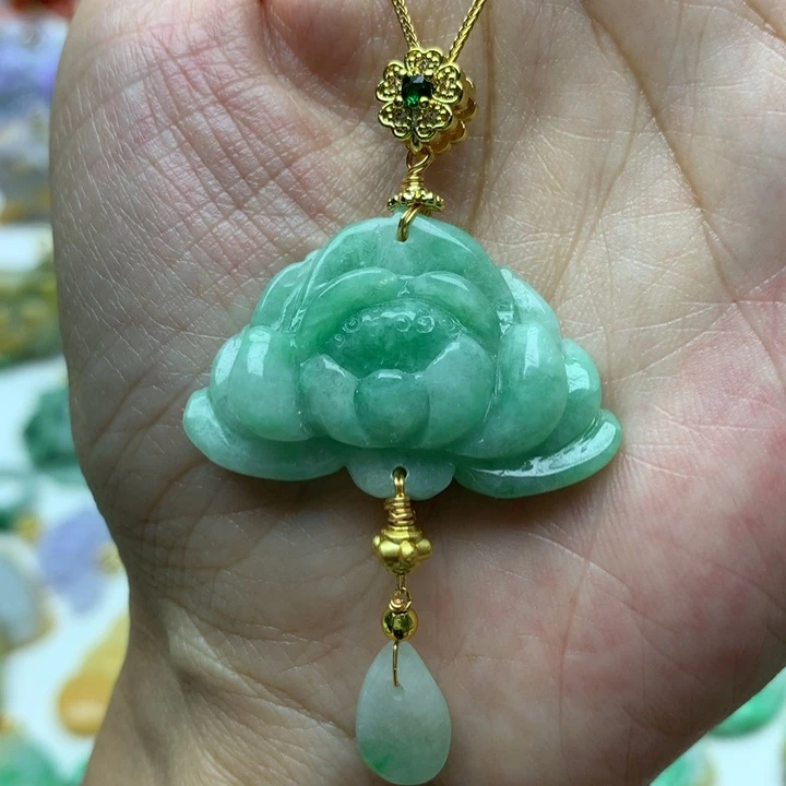 颈饰未镶嵌翡翠翡翠