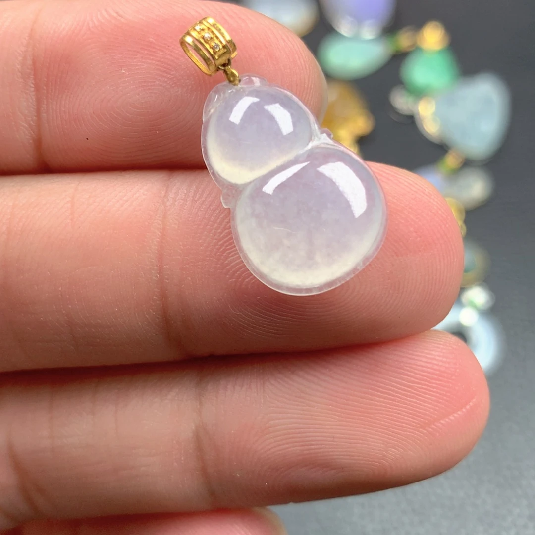 【闪购商品】颈饰18K金镶嵌翡翠翡翠