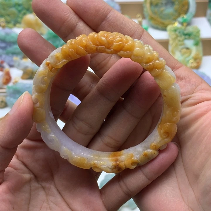 颈饰未镶嵌翡翠小*翡翠