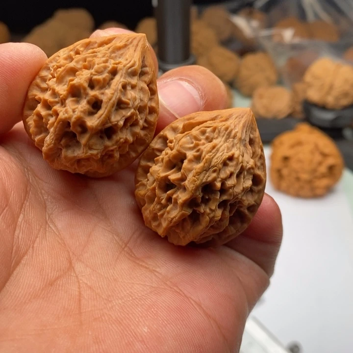 文玩核桃吊坠1111111111