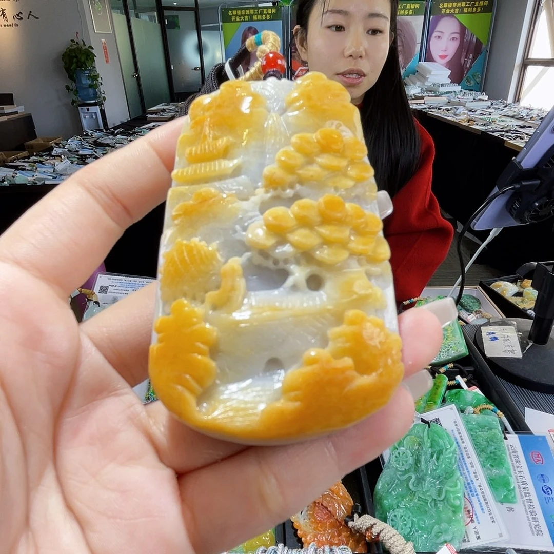 颈饰未镶嵌翡翠一