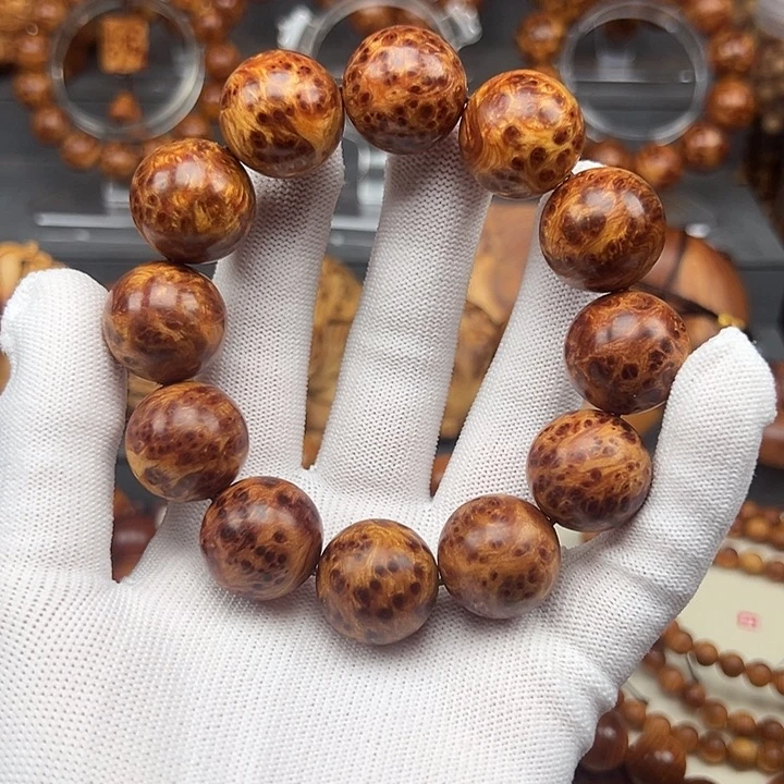 柏木（崖柏）手串/手链爆满瘤疤