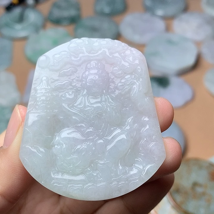 高***男翡翠未镶嵌颈饰文殊菩萨