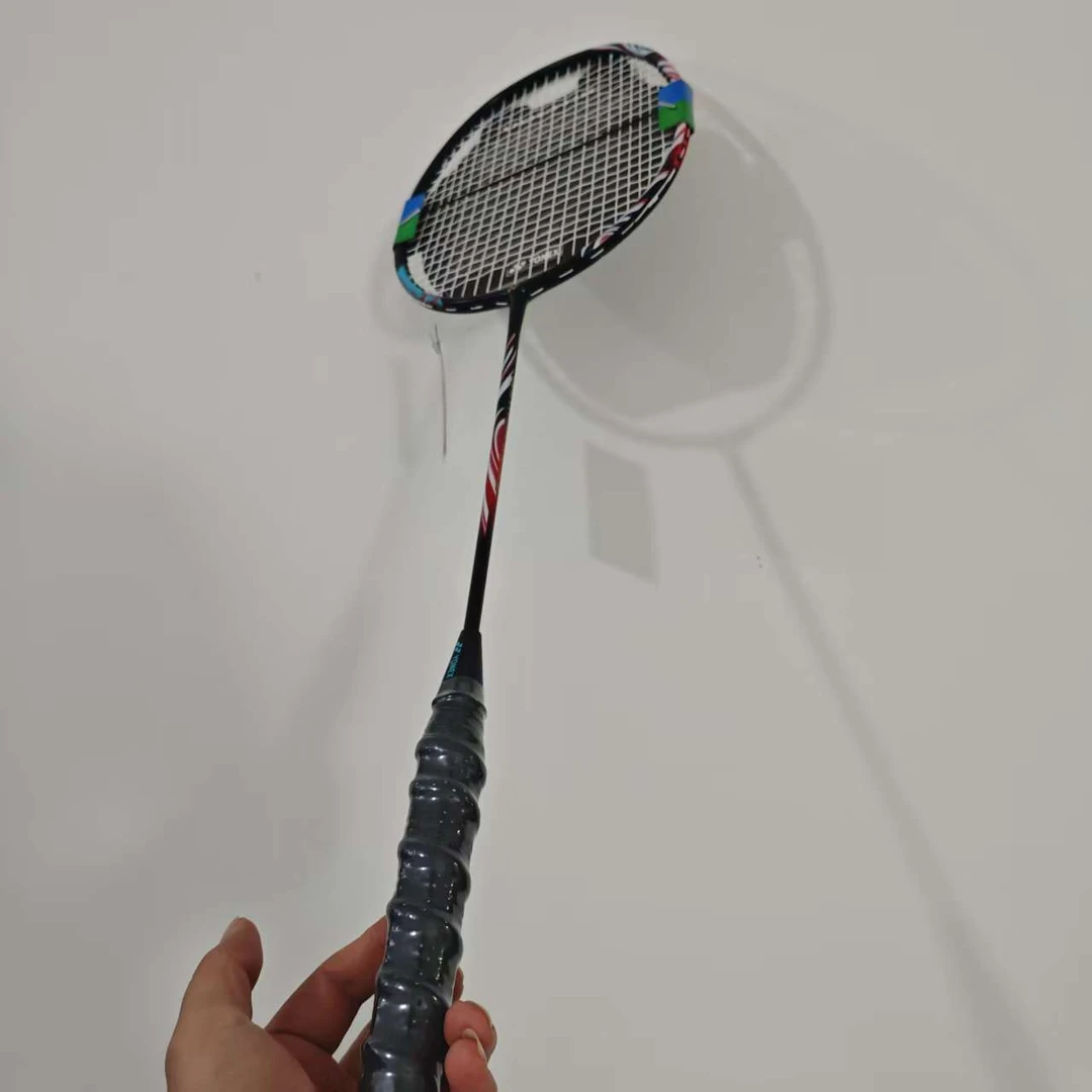 外贸款 碳素超轻高弹羽毛球拍【单拍不带球】