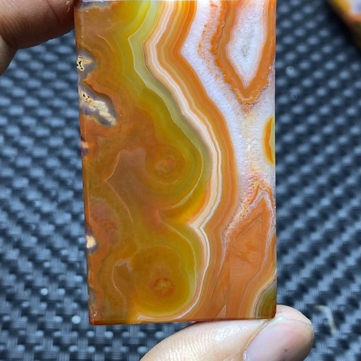 玛瑙/玉髓颈饰未镶嵌一**心