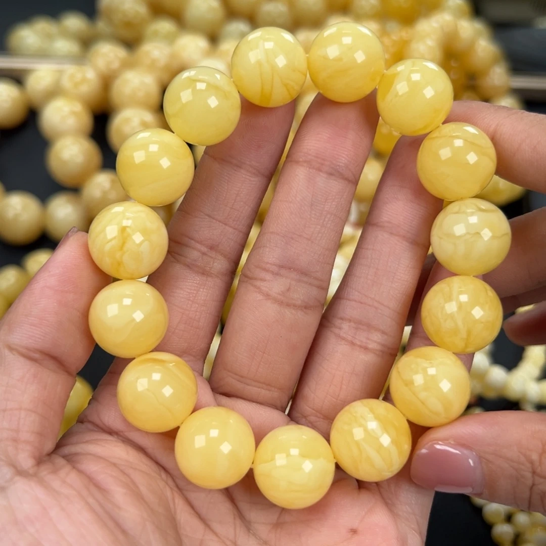 琥珀未镶嵌手链30.3克