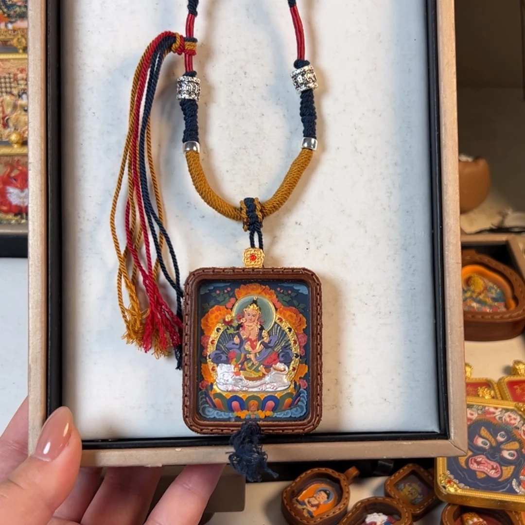 吊坠婚****丽单面普贤老师唐卡