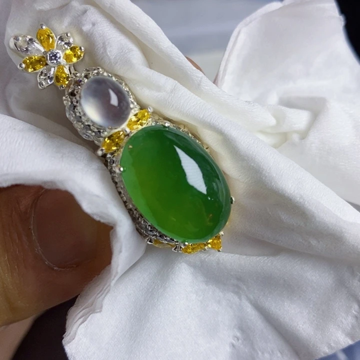 定制翡翠未镶嵌R****