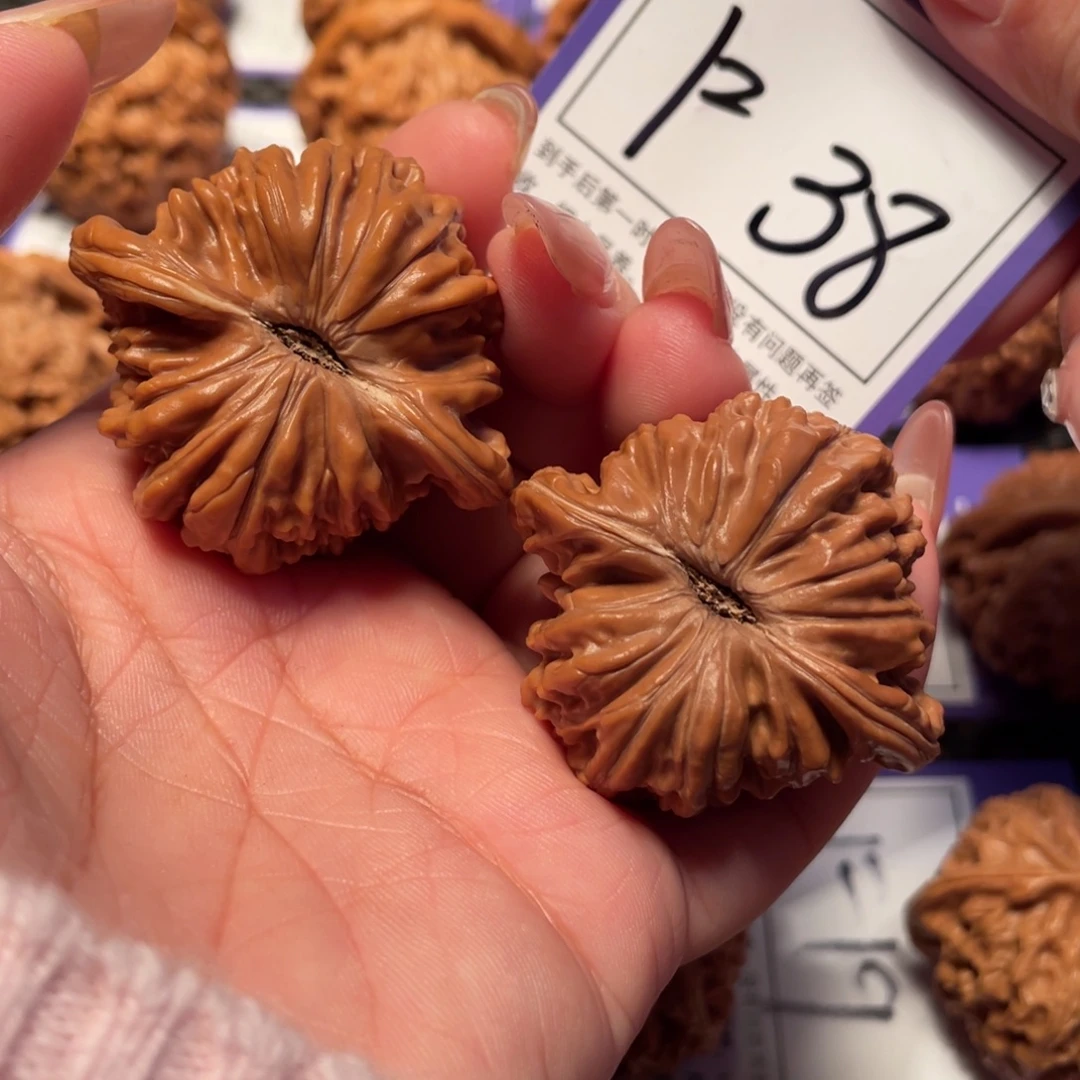 文玩核桃把件38号楼子43