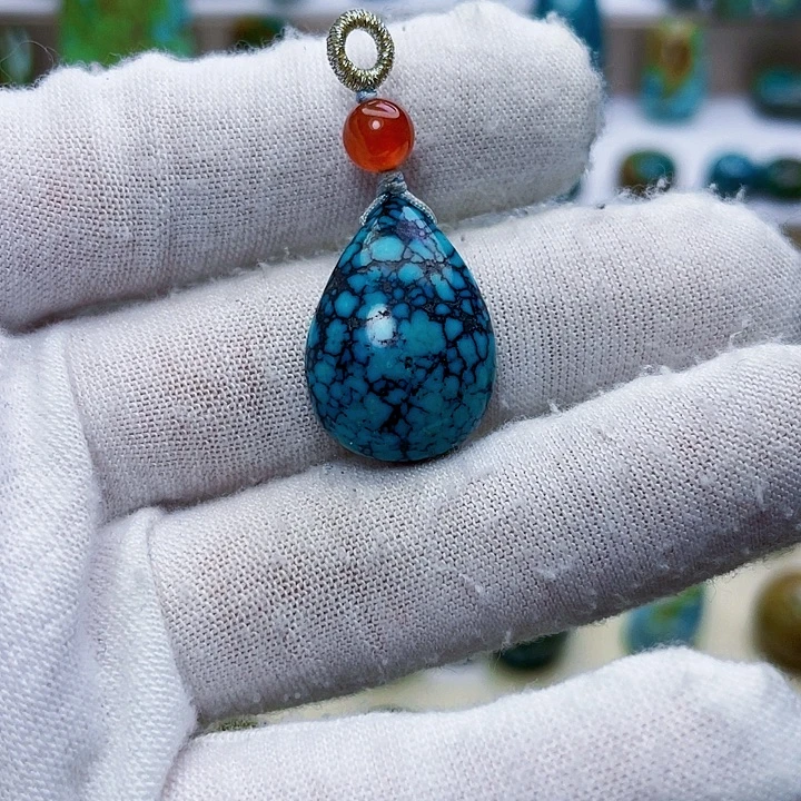 绿松石未镶嵌饰品