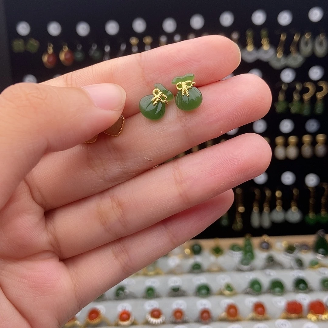 颈饰银S925镶嵌和田玉