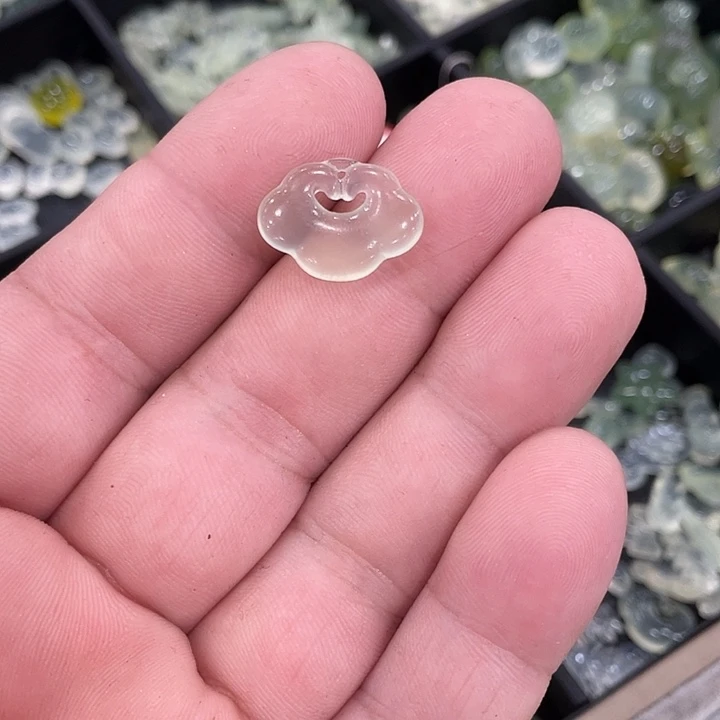 合金蛇纹石玉颈饰