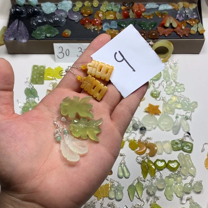 十***咋合金蛇纹石玉耳钉