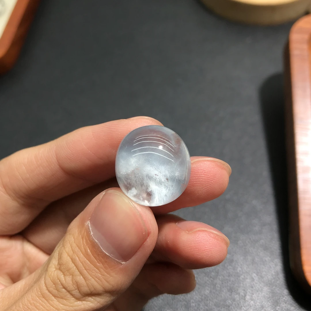 蓝兔毛蛋面水晶手链diy尺寸17.7×19，下单先咨询批发请联系