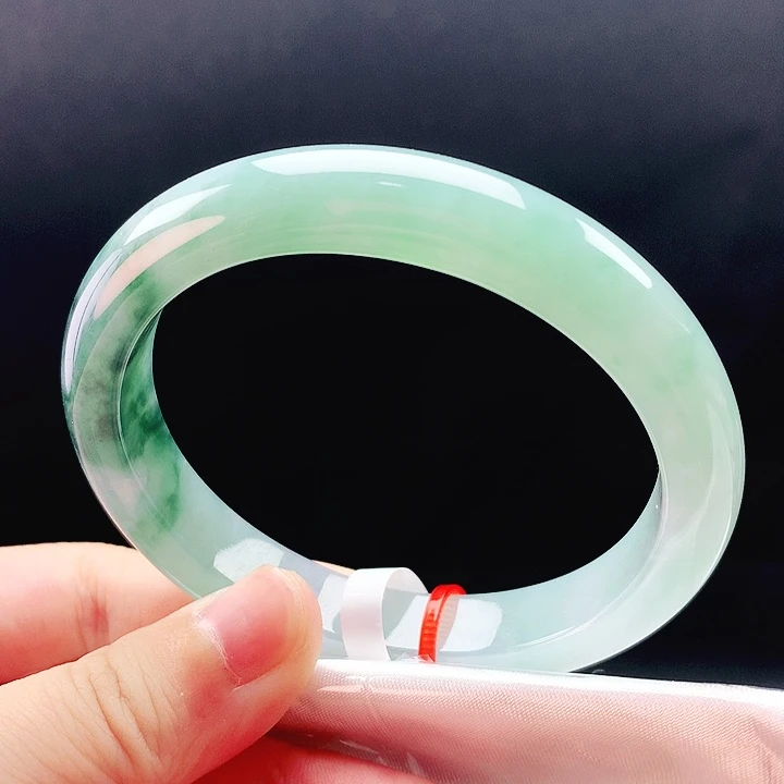 未镶嵌手镯翡翠55贵妃