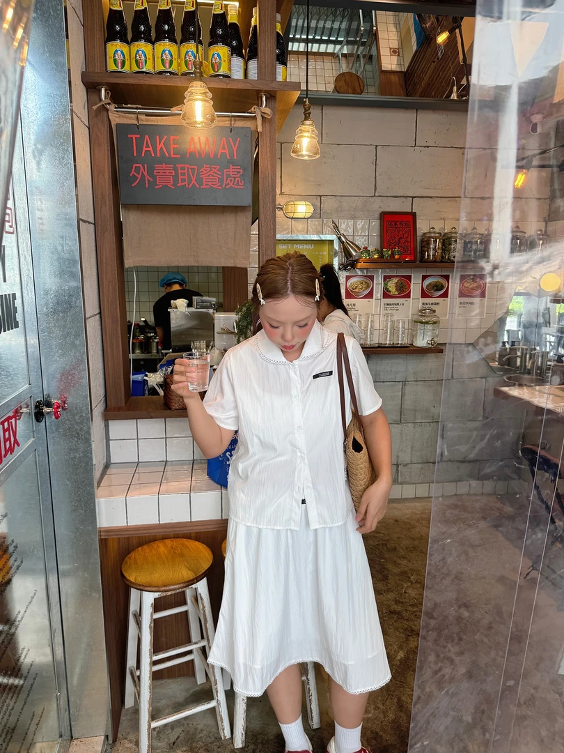 【清货】2025夏季miu系学院花边翻领黑标正肩白色短袖衬衫套装女