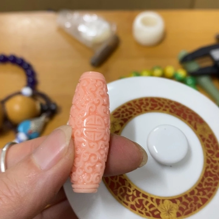 瓷片哈中古工艺品一件