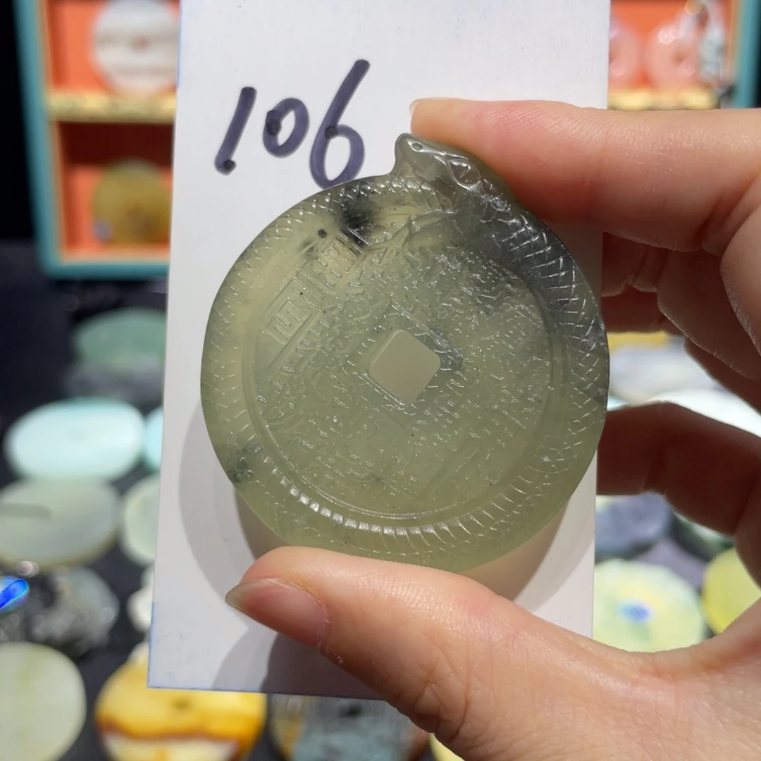 未镶嵌岫玉颈饰颈饰