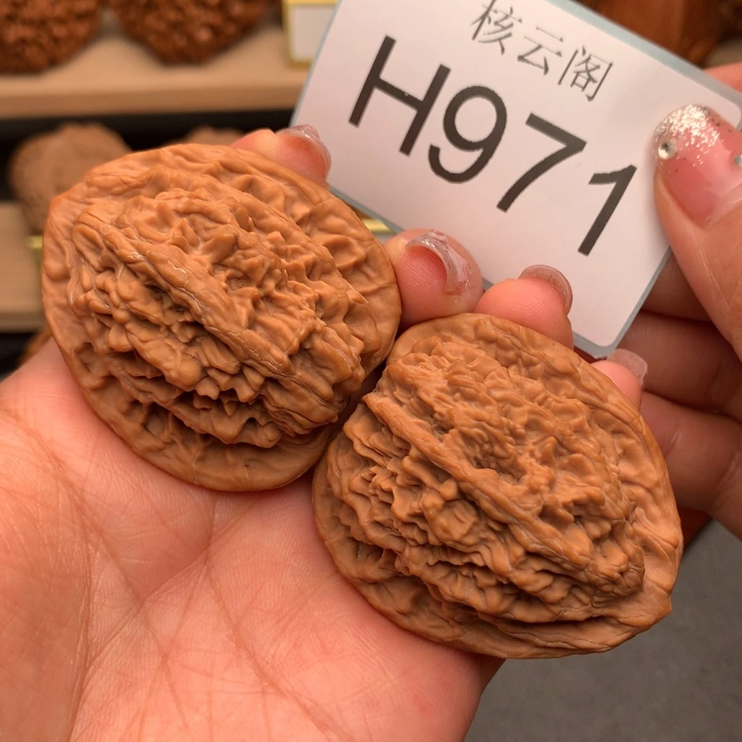 文玩核桃把件43全品原桩麦虎