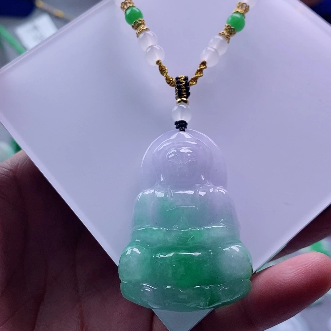 翡翠未镶嵌吊坠(赠链)