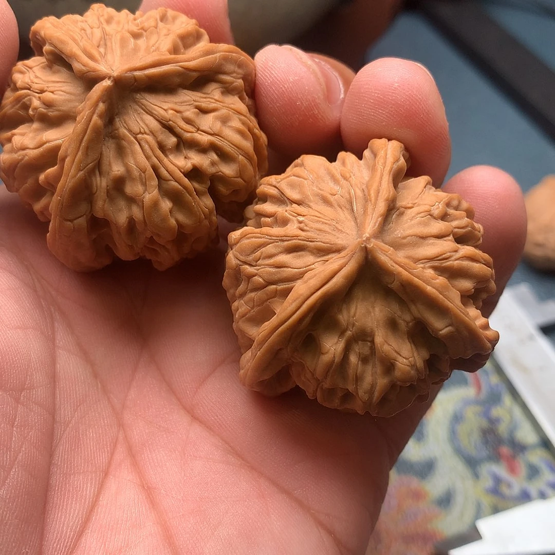 吊坠文玩核桃三棱