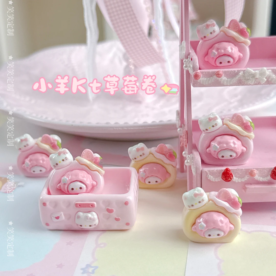 【笑笑定制—小羊Kt草莓卷】diy树脂小饰品/食完/手工摆件