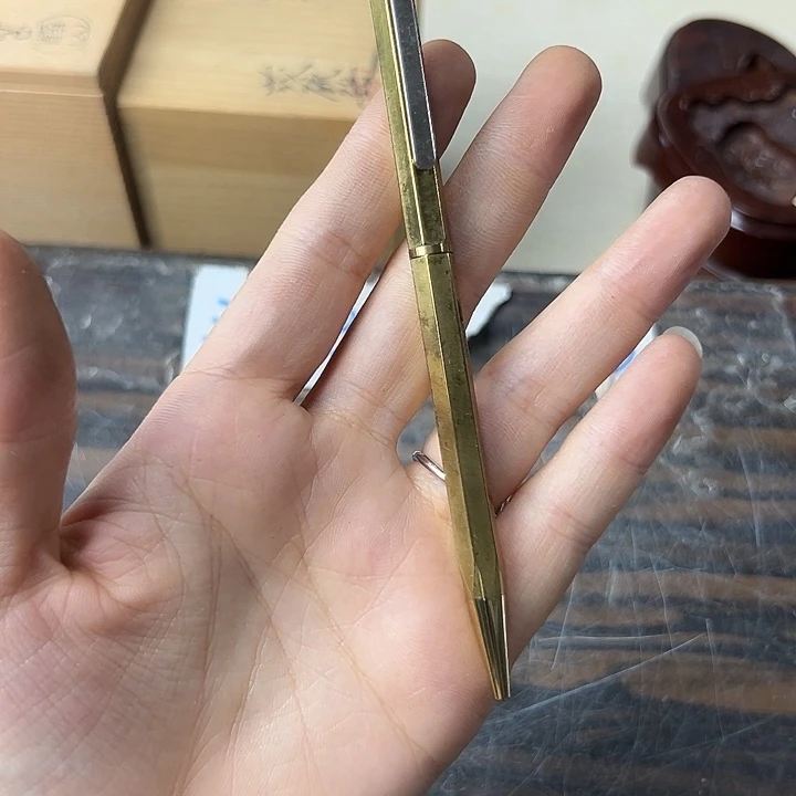 美丽动人的直播间