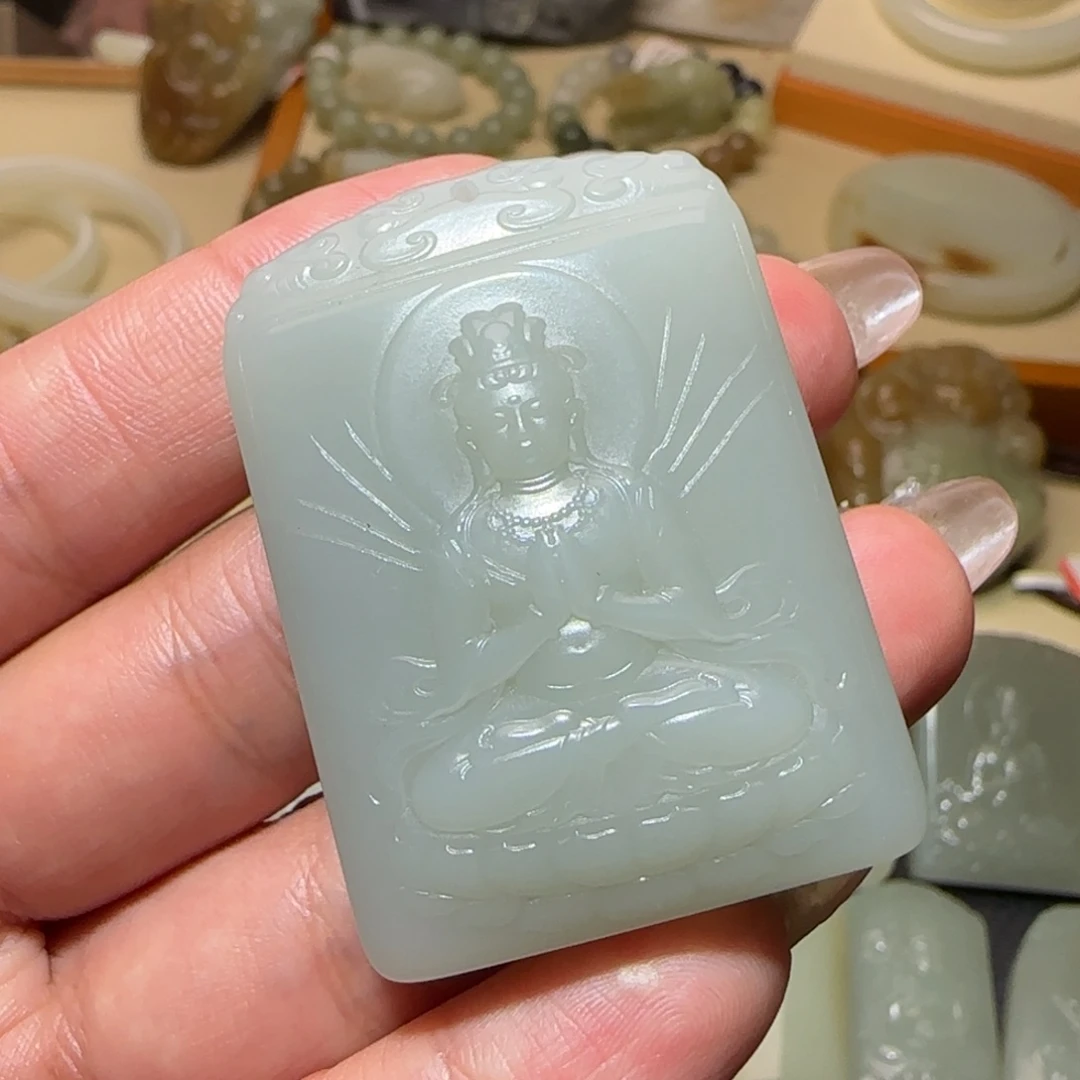 和田玉未镶嵌颈饰