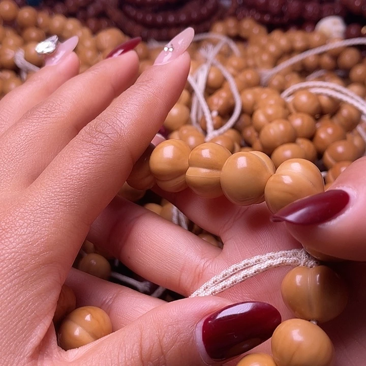 猴头核桃手串15尺寸镜面柯基屁桃手持全品无暇