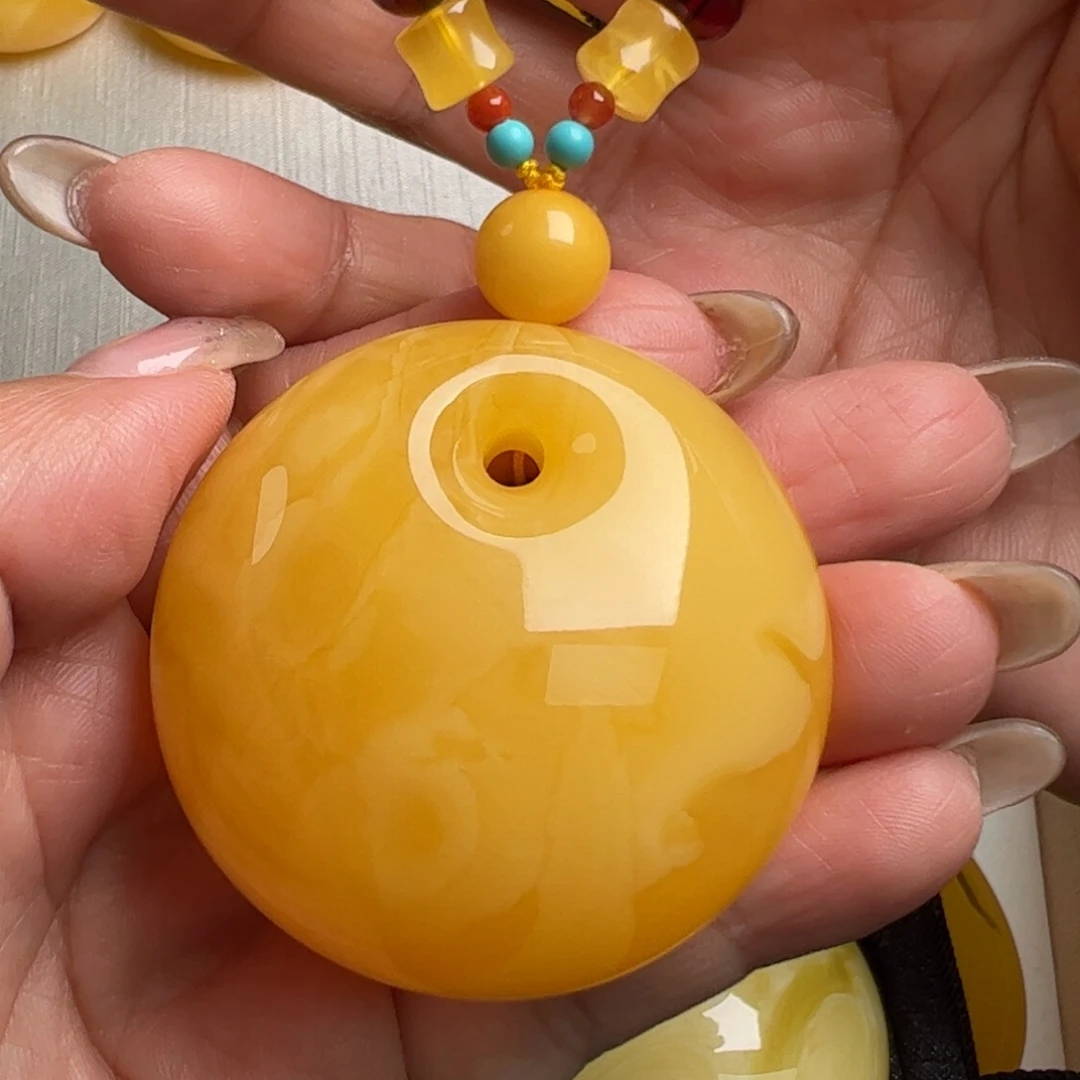 蜜蜡未镶嵌毛衣链无烤色无优化无补胶无煮蜜无覆膜无辐照