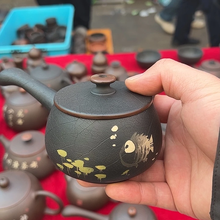 浅****建水紫陶侧把汉瓦福利出清