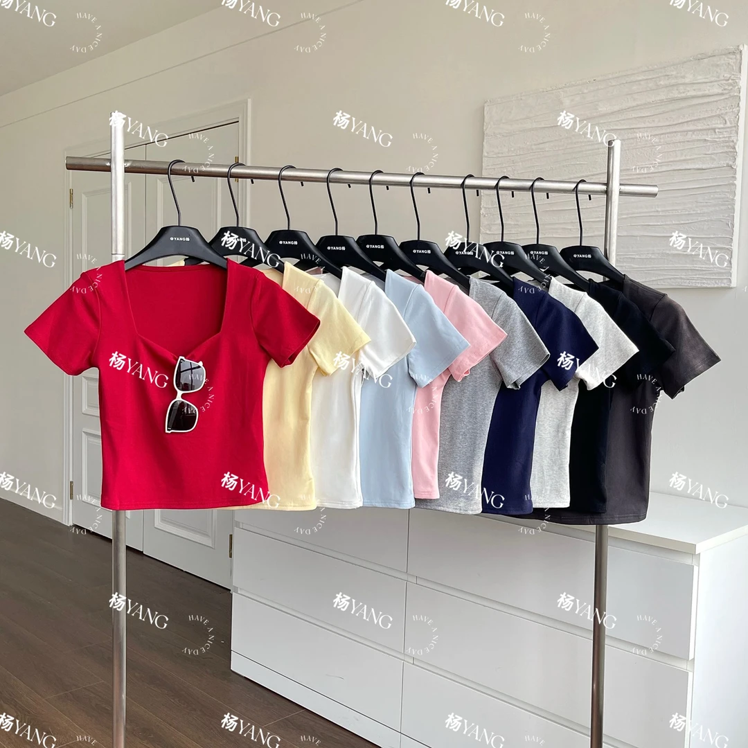 391方领T恤黑色辣妹短袖黑色显瘦慵懒风纯色高腰短款修身红色小