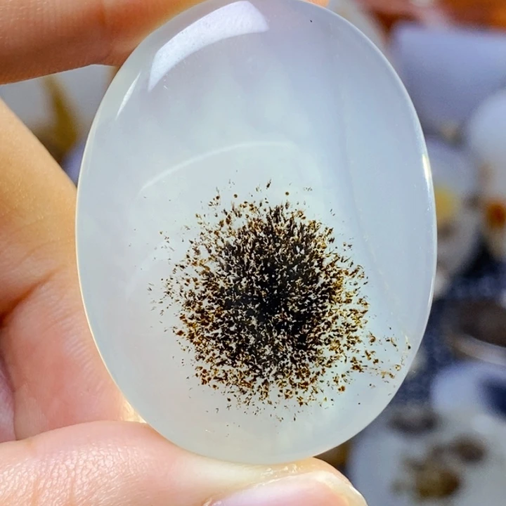 玛瑙/玉髓未镶嵌珠宝半成品