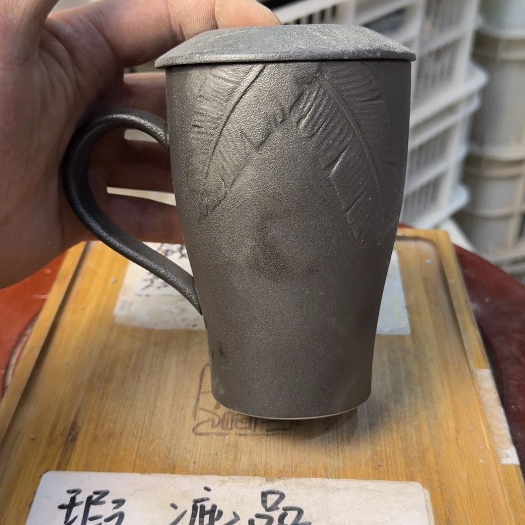 瑕疵介意勿拍陶瓷器皿F164