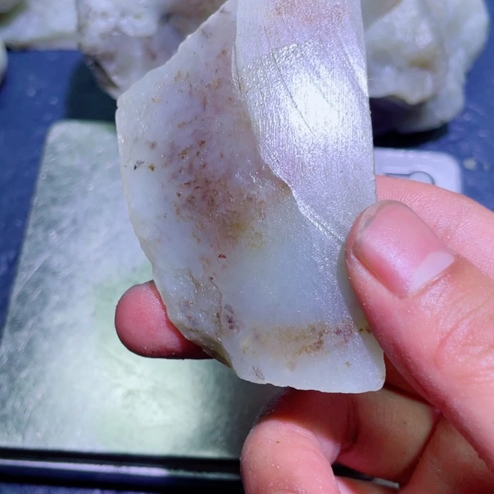 和田玉（糖玉）未镶嵌珠宝半成品