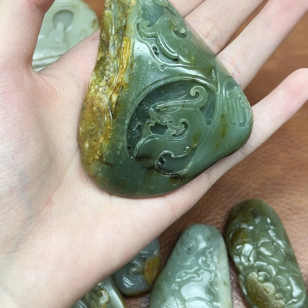 主***文套链未镶嵌和田玉