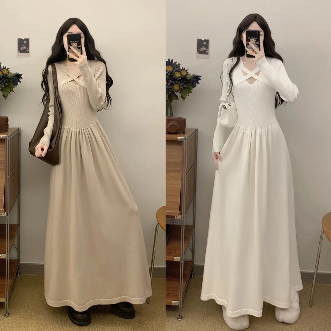 交叉领哺乳秋冬季新款设计感显瘦长款打底外穿针织毛衣哺乳连衣裙