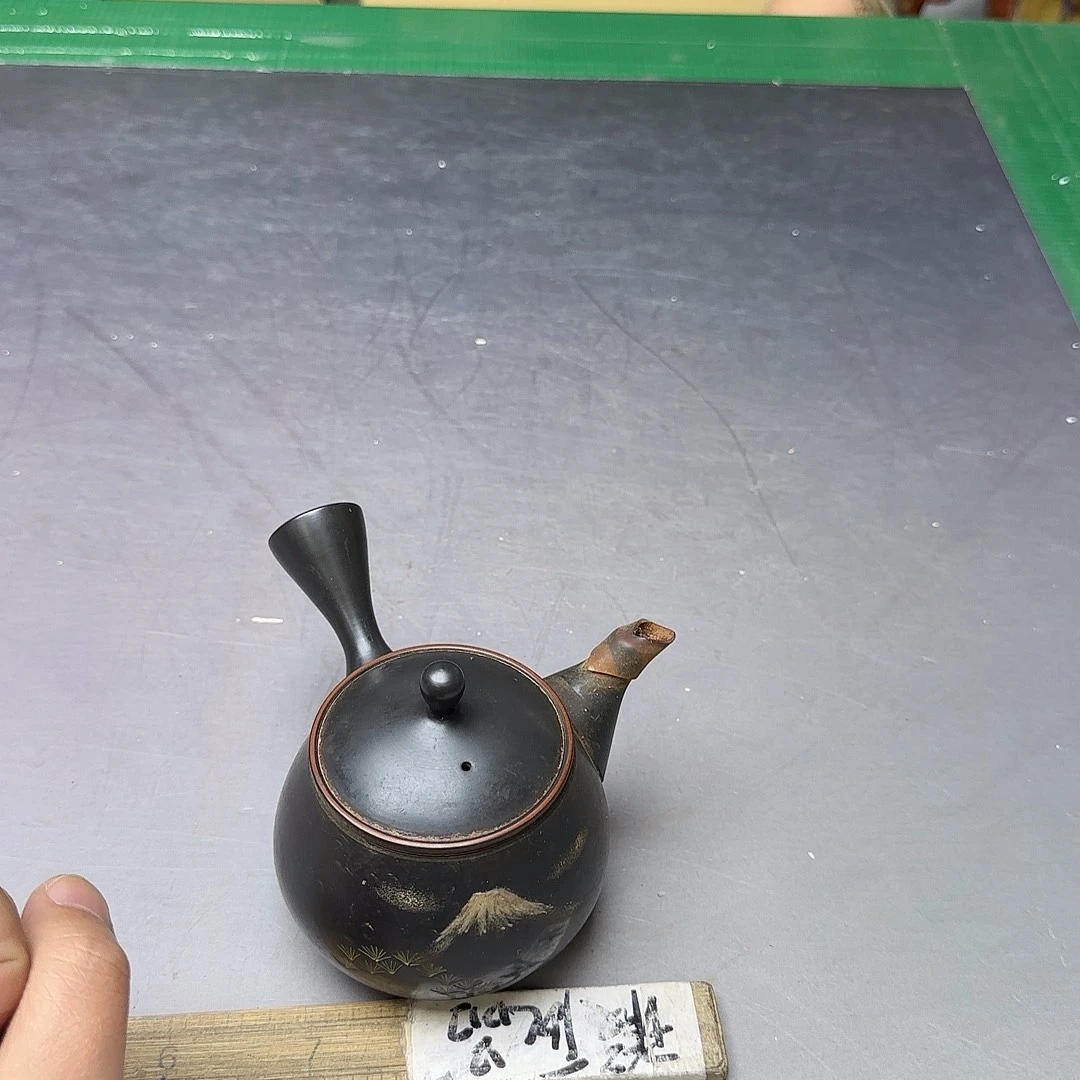 张***阳陶瓷制品灰色釉制作