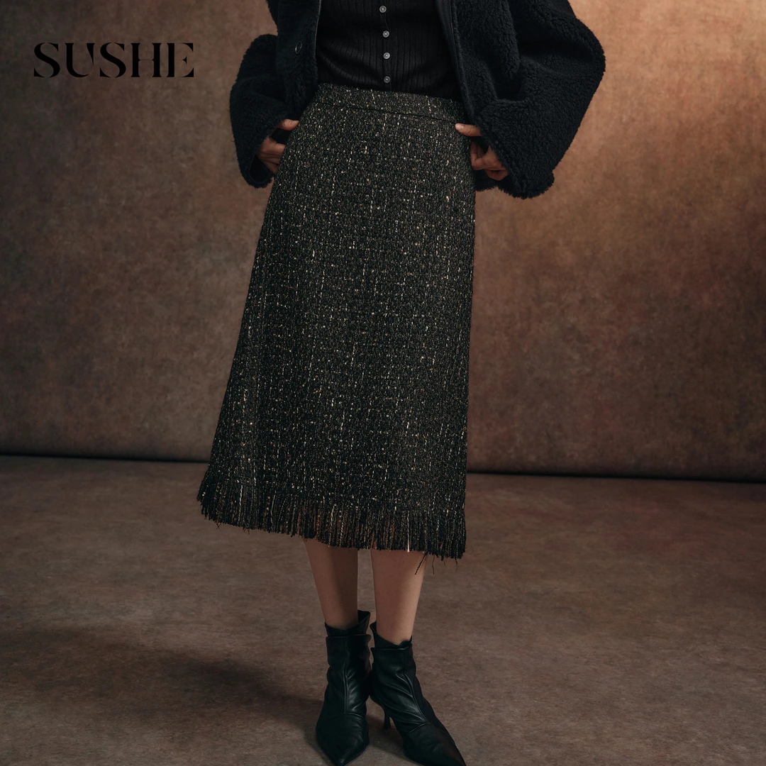 束皙SUSHE 棠烁 奢感小香 重磅羊毛细闪金丝珠片流苏A字半身裙冬