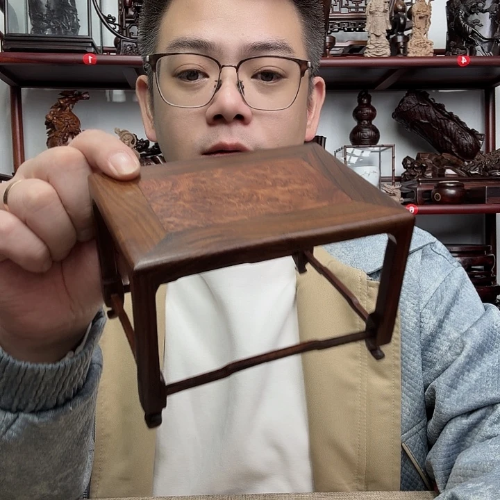 大红酸枝工艺品底座