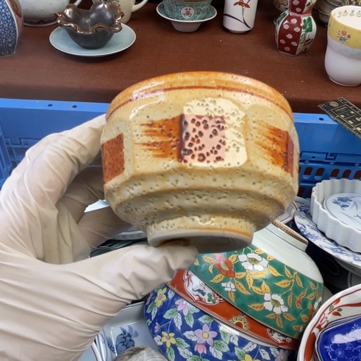 他家瓷器真美…开播了