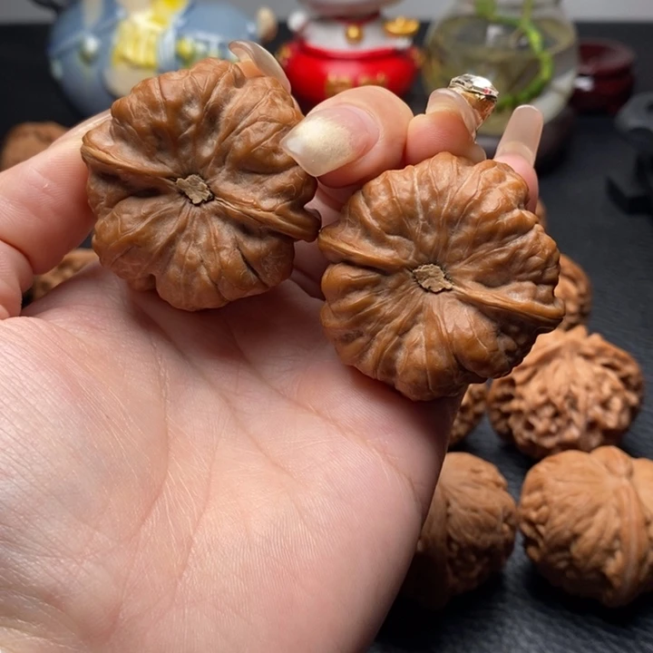 ꙳****文玩核桃把件蛤蟆头41.8