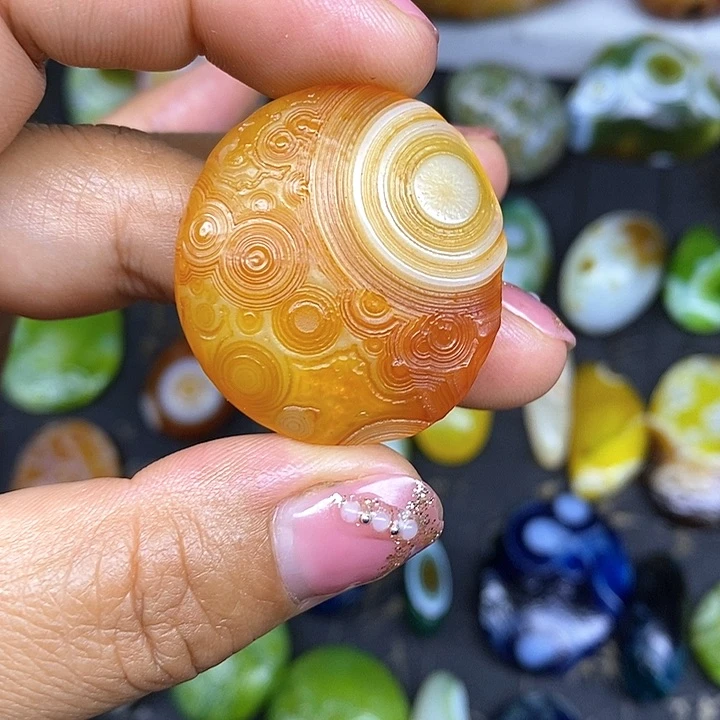 牌子花眼奇石无孔