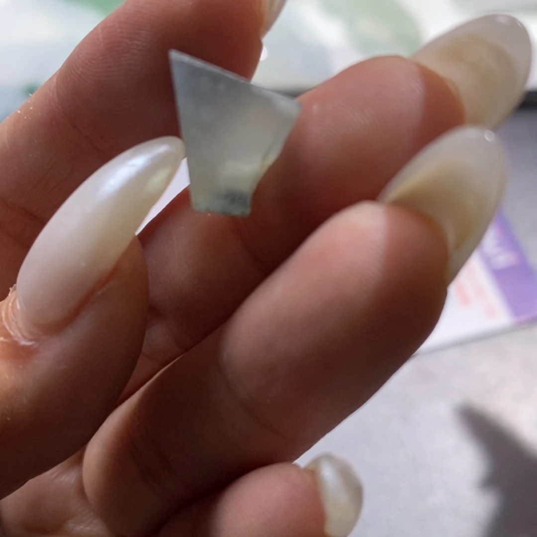 未镶嵌挂件翡翠泡**.