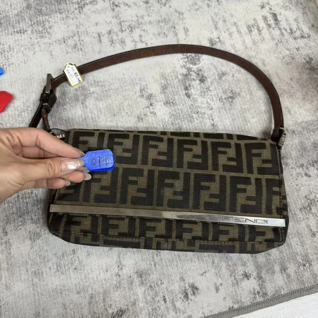95新 FENDI/芬迪 015  jc  /*二奢包包