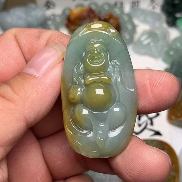 翡翠未镶嵌颈饰逍遥佛